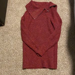 Burgundy sweater XS